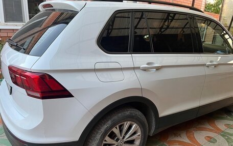 Volkswagen Tiguan II, 2019 год, 1 850 000 рублей, 4 фотография