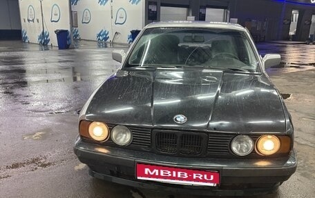 BMW 5 серия, 1990 год, 260 000 рублей, 9 фотография