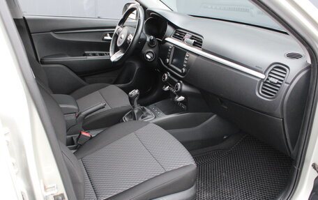 KIA Rio IV, 2018 год, 1 490 000 рублей, 9 фотография