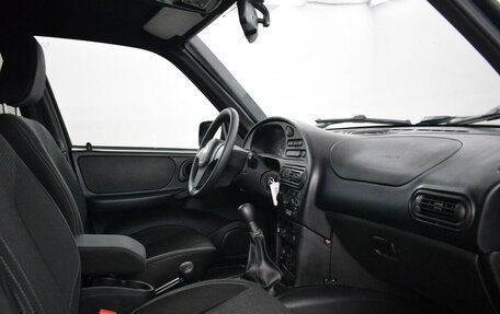 Chevrolet Niva I рестайлинг, 2018 год, 825 000 рублей, 10 фотография