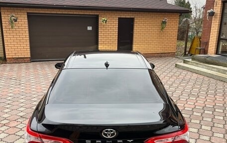 Toyota Camry, 2021 год, 2 700 000 рублей, 11 фотография