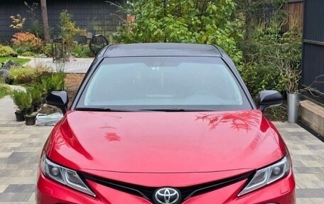 Toyota Camry, 2021 год, 2 960 000 рублей, 3 фотография