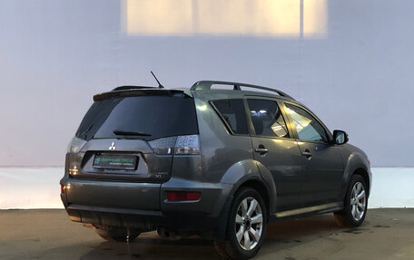 Mitsubishi Outlander III рестайлинг 3, 2011 год, 830 000 рублей, 5 фотография