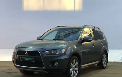 Mitsubishi Outlander III рестайлинг 3, 2011 год, 830 000 рублей, 1 фотография