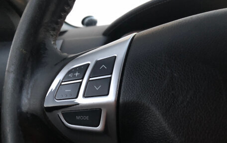 Mitsubishi Outlander III рестайлинг 3, 2011 год, 830 000 рублей, 13 фотография