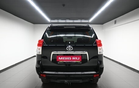 Toyota Land Cruiser Prado 150 рестайлинг 2, 2010 год, 2 550 000 рублей, 4 фотография