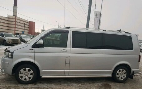 Volkswagen Caravelle T5, 2011 год, 2 500 000 рублей, 1 фотография