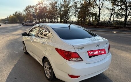 Hyundai Solaris II рестайлинг, 2013 год, 1 250 000 рублей, 6 фотография