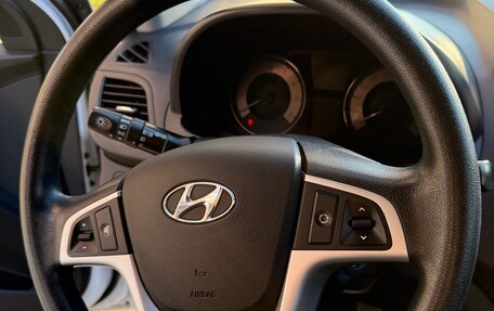 Hyundai Solaris II рестайлинг, 2013 год, 1 250 000 рублей, 10 фотография