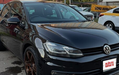 Volkswagen Golf VII, 2019 год, 2 200 000 рублей, 2 фотография