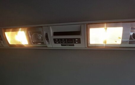 Volkswagen Caravelle T5, 2011 год, 2 500 000 рублей, 2 фотография