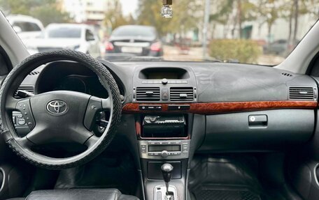 Toyota Avensis III рестайлинг, 2003 год, 570 000 рублей, 15 фотография