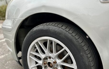 Toyota Avensis III рестайлинг, 2003 год, 570 000 рублей, 18 фотография