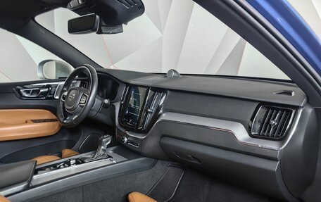 Volvo XC60 II, 2018 год, 2 739 000 рублей, 13 фотография