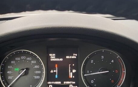 Land Rover Freelander II рестайлинг 2, 2014 год, 2 100 000 рублей, 10 фотография