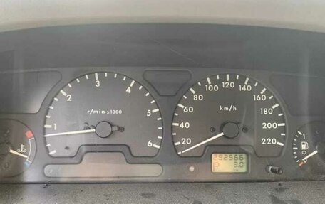 Land Rover Discovery III, 2002 год, 619 999 рублей, 7 фотография