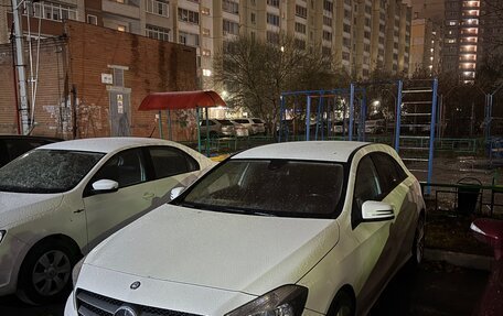 Mercedes-Benz A-Класс, 2013 год, 950 000 рублей, 5 фотография