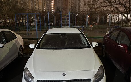 Mercedes-Benz A-Класс, 2013 год, 950 000 рублей, 4 фотография