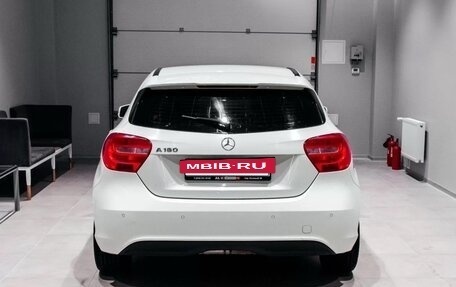 Mercedes-Benz A-Класс, 2013 год, 950 000 рублей, 8 фотография