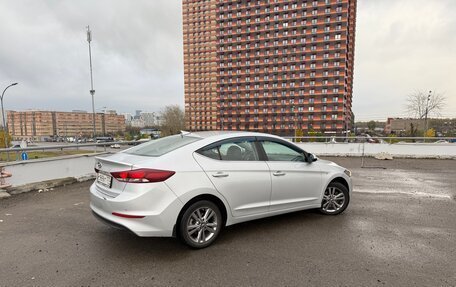 Hyundai Elantra VI рестайлинг, 2017 год, 1 190 000 рублей, 18 фотография