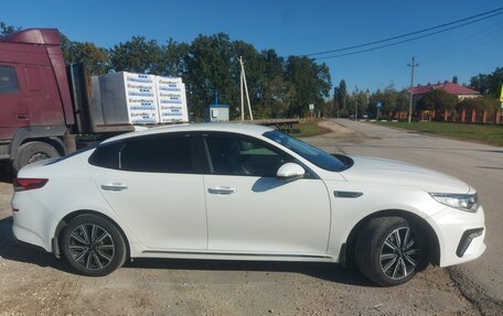 KIA Optima IV, 2019 год, 1 900 000 рублей, 6 фотография