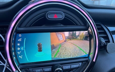 MINI Cabrio, 2019 год, 2 750 000 рублей, 19 фотография