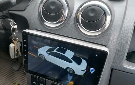 Renault Logan I, 2006 год, 300 000 рублей, 4 фотография