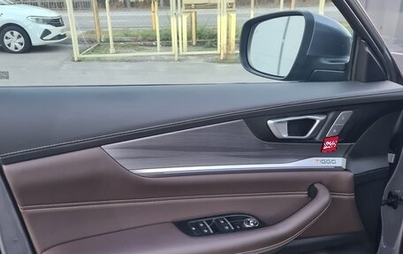 Chery Tiggo 8 Pro, 2022 год, 2 200 000 рублей, 18 фотография