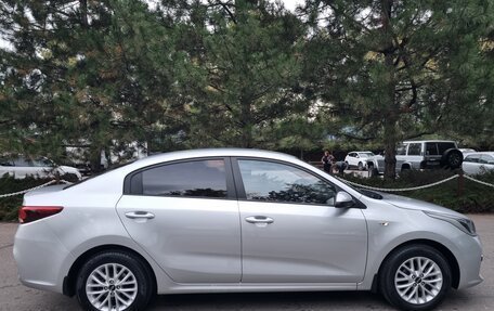 KIA Rio IV, 2018 год, 1 400 000 рублей, 4 фотография