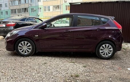 Hyundai Solaris II рестайлинг, 2012 год, 315 000 рублей, 3 фотография