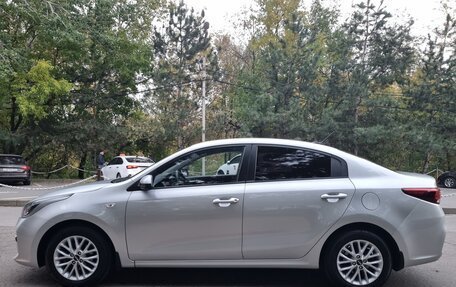 KIA Rio IV, 2018 год, 1 400 000 рублей, 8 фотография