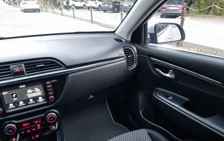 KIA Rio IV, 2018 год, 1 400 000 рублей, 12 фотография