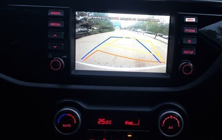 KIA Rio IV, 2018 год, 1 400 000 рублей, 17 фотография