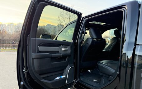 Rambler 1500, 2020 год, 11 000 000 рублей, 18 фотография
