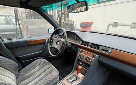 Mercedes-Benz W124, 1988 год, 219 000 рублей, 11 фотография