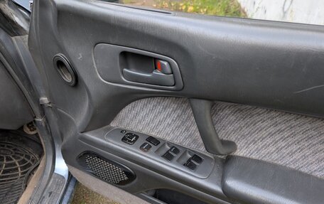 Toyota Crown, 1993 год, 560 000 рублей, 11 фотография