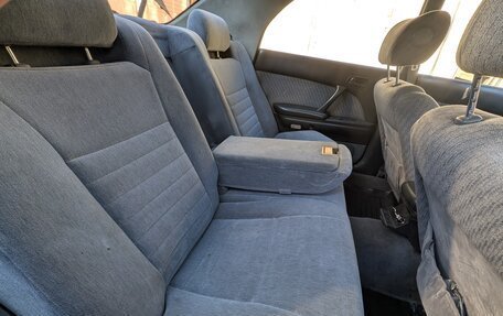 Toyota Crown, 1993 год, 560 000 рублей, 16 фотография