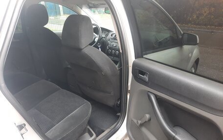 Ford Focus II рестайлинг, 2006 год, 350 000 рублей, 15 фотография