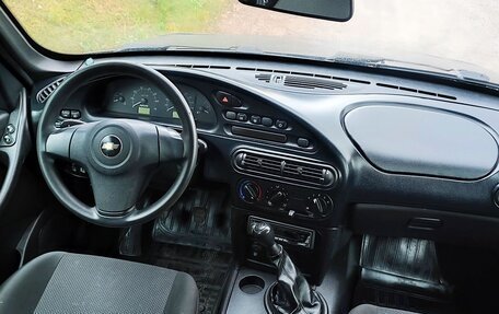 Chevrolet Niva I рестайлинг, 2017 год, 695 000 рублей, 9 фотография