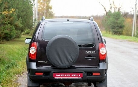 Chevrolet Niva I рестайлинг, 2017 год, 695 000 рублей, 7 фотография