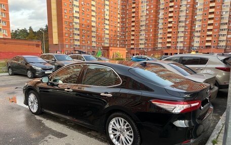 Toyota Camry, 2018 год, 3 100 000 рублей, 3 фотография