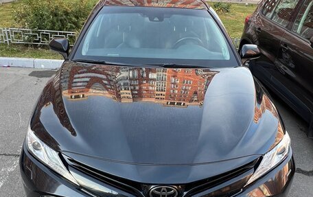 Toyota Camry, 2018 год, 3 100 000 рублей, 5 фотография