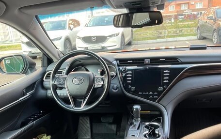 Toyota Camry, 2018 год, 3 100 000 рублей, 14 фотография