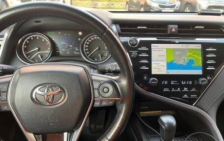 Toyota Camry, 2018 год, 3 100 000 рублей, 17 фотография