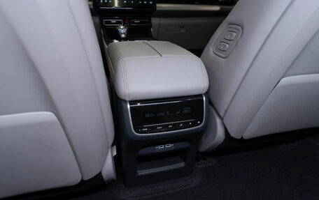 GAC GS8, 2023 год, 3 690 000 рублей, 16 фотография