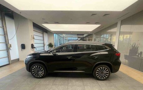 CheryExeed TXL, 2024 год, 3 800 000 рублей, 3 фотография