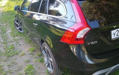 Volvo V60 I, 2013 год, 1 280 000 рублей, 3 фотография