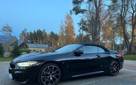 BMW 8 серия, 2021 год, 9 350 000 рублей, 3 фотография