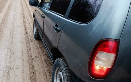 Chevrolet Niva I рестайлинг, 2008 год, 300 000 рублей, 7 фотография