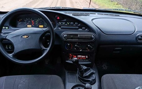 Chevrolet Niva I рестайлинг, 2008 год, 300 000 рублей, 21 фотография